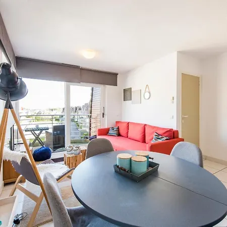 Apartamento Modern With Terrace & Public Pool *